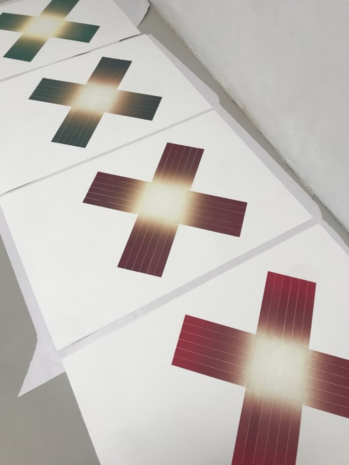 Ingeborg Kvame Arbeid I Ateleieret, Kryss